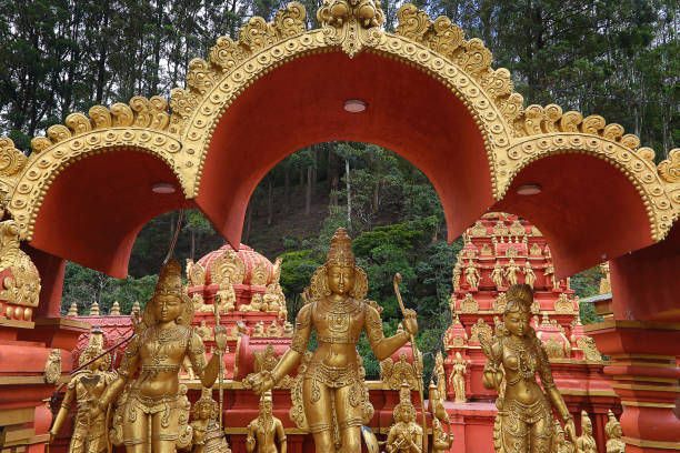 yann amman temple indou, nuwara eliya, sri lanka - gopuram architecture and buildings temple sri lanka photos et images de collection