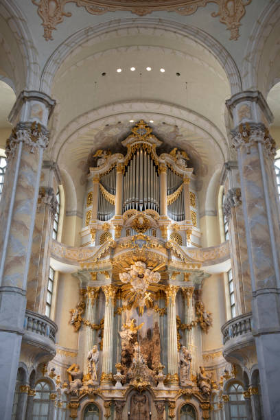 istock Altar inside Dresden Fauenkirche 1059159486