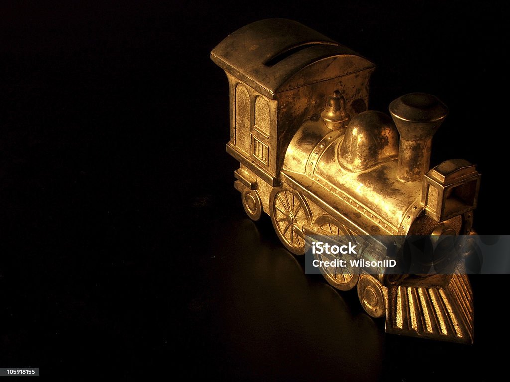 Oro tren banco - Foto de stock de Ahorros libre de derechos
