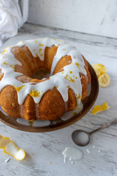 istock lemon bundt cake 1059183108