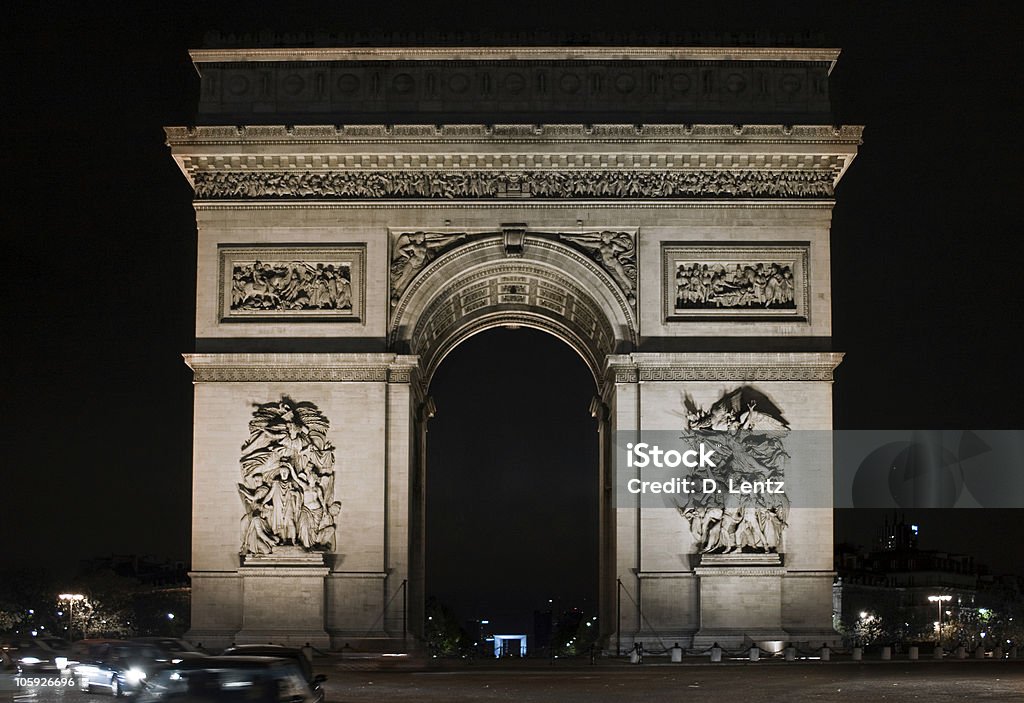 L'Arc de Triomphe de nuit - Photo de Arc - Élément architectural libre de droits