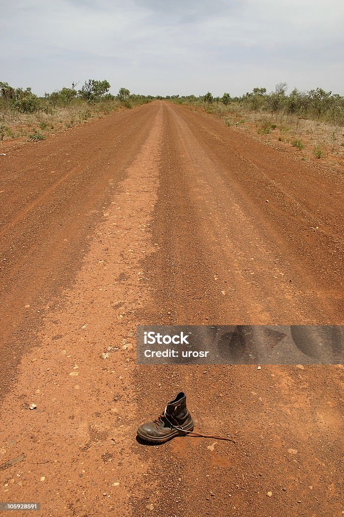 Chaussure au milieu de la route - Photo de Australie libre de droits