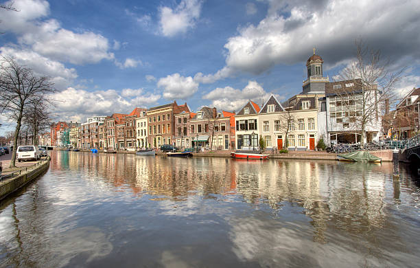 istock Canal in Leiden, Holland 105933359