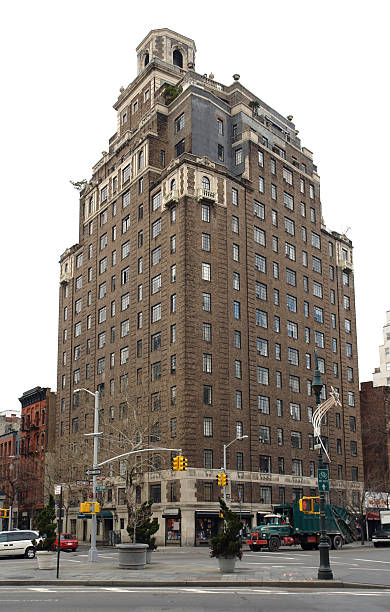 istock building in New York 105933814