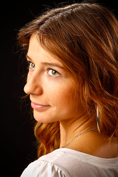 istock beautiful girl 105935185