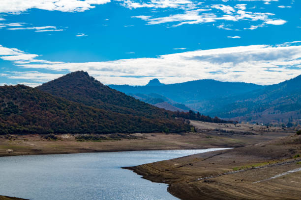 istock Emigrant Lake near Ashland, Oregon 1059358218