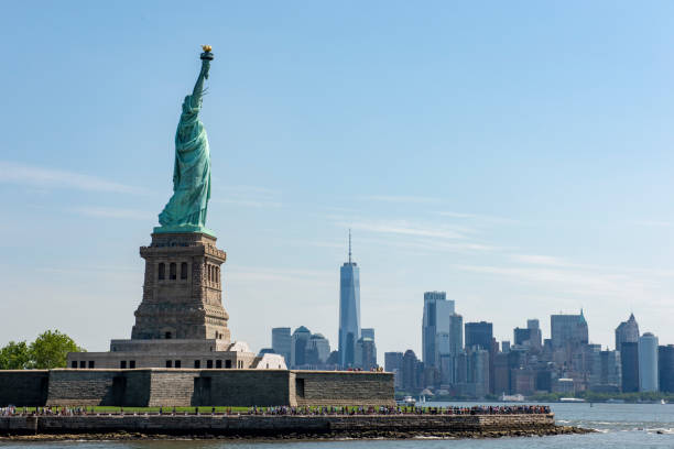 istock STATUE OF LIBERTY NEW YORK 1059362626