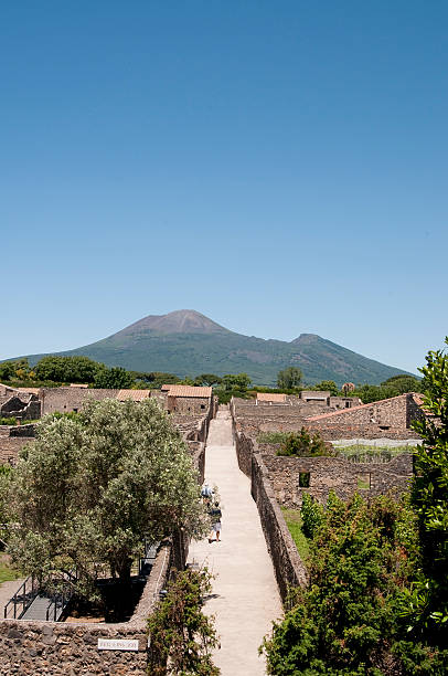 Ruins Pompei view of the ruins of old Pompeii dating from the sixth century BC. pompeii ruins stock pictures, royalty-free photos & images