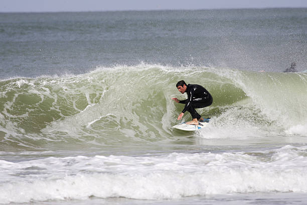 istock surfing france 105938469