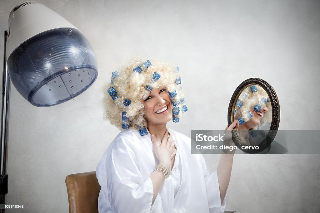 Salone di parrucchiere - Foto stock royalty-free di Adulto