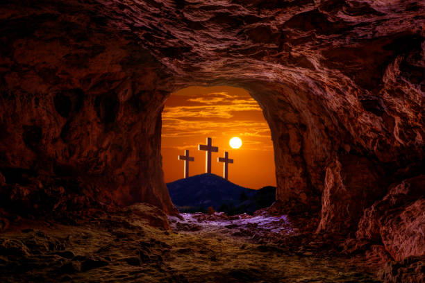 istock Jesus resurrection sepulcher grave cross 1059510740