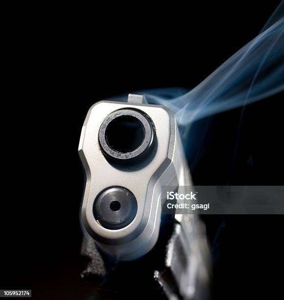 Rauchen Waffe Stockfoto und mehr Bilder von Blau - Blau, Farbbild, Fotografie