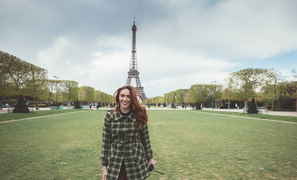 istock Girl in the Paris 1059522184