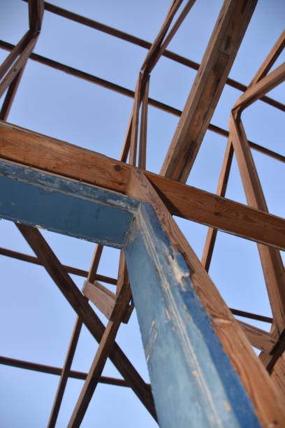 istock Looking up on the bedding of an old roof 1059535048