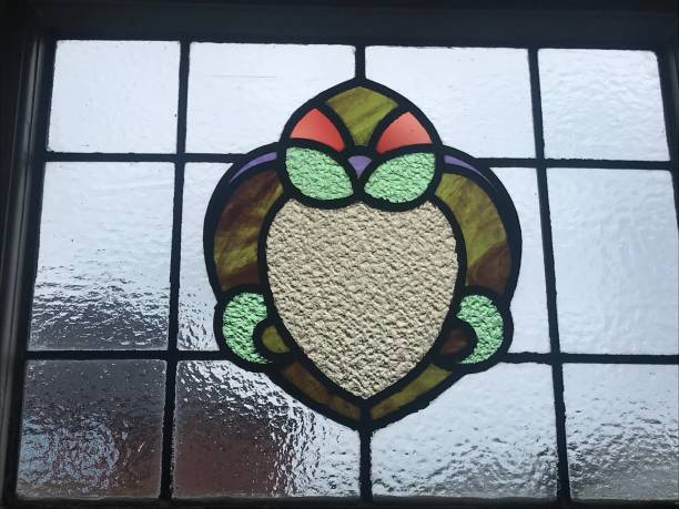 istock Arts and crafts 1910s windows 1059588436
