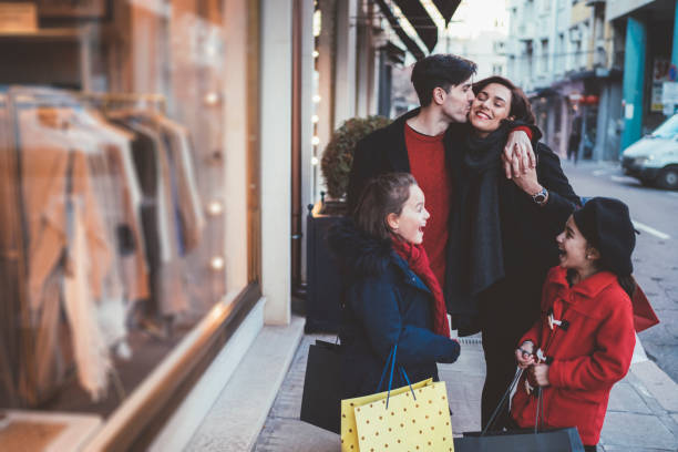 istock Family on Christmas shopping 1059689608