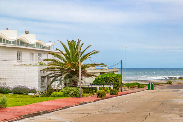 istock Waterfront House, Punta del Este, Uruguay 1059700230