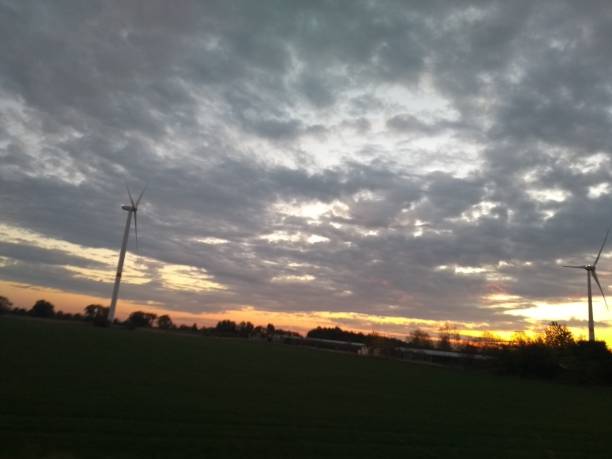 istock Scenic sunrise / sunset country cloudscape 1059756232