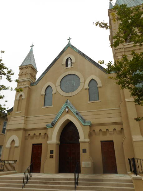 istock Pensacola church entrance 1059851222