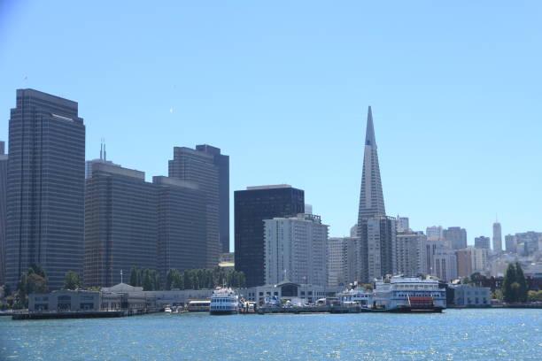 istock Morning Skyline View of San Francisco 1059870022