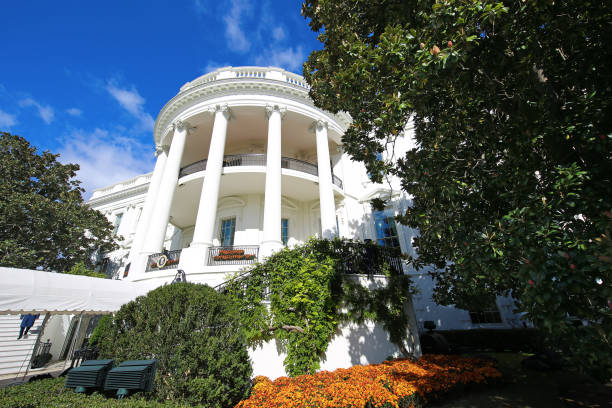 istock White House Washington DC USA 1059890566