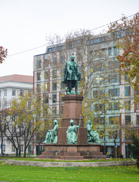 istock Statue of Istvan Szechenyi - Budapest, Hungary 1059891814