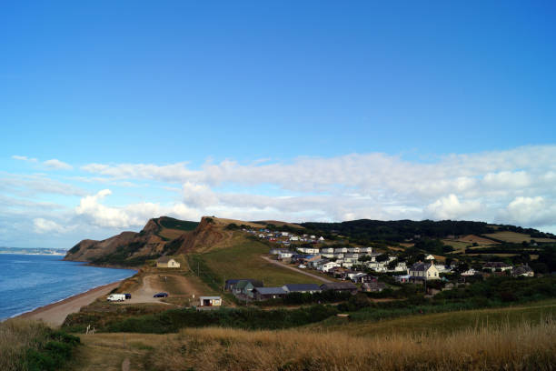 istock Coastal view of landscape and ocean 1059984830
