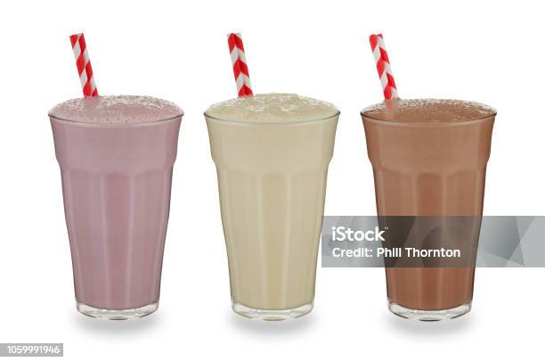 3 Vasos De Batido Foto de stock y más banco de imágenes de Batido de leche - Batido de leche, Chocolate, Batido de frutas