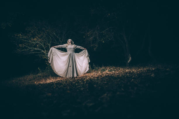 istock Undead woman 1060020510