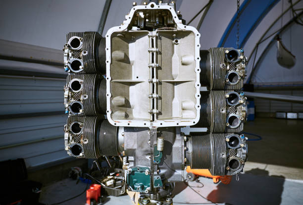 aviation six-cylinder boxer engine air cooling shot for repair. - fuel and power generation air vehicle repairing airplane imagens e fotografias de stock