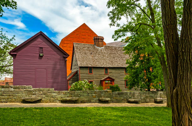 salem witch ensayos memorial - old salem fotografías e imágenes de stock
