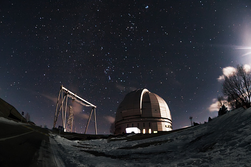 Night astrophotography. Karachay-Cherkessia.\nPlayground BTA, SAO RAS. Arkhyz,. Caucasus.