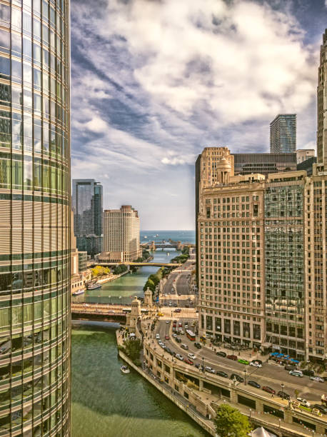 istock The Chicago River and Wacker Drive. Chicago, USA. 1060305644