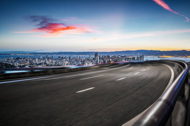istock city road,San Francisco 1060332982