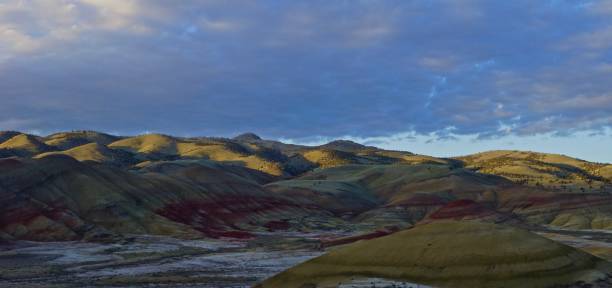 istock Oregon's Painted Hills Zen 1060502946