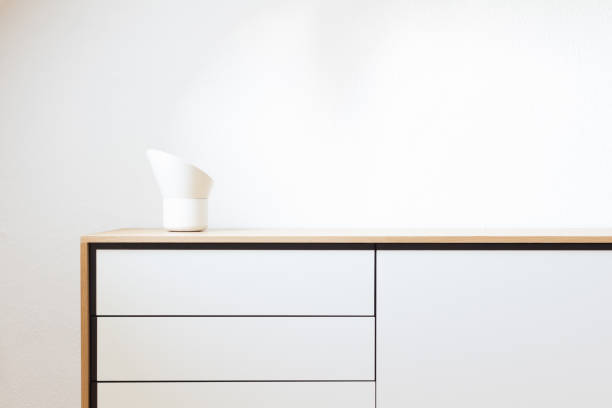 modern living, interior design. minimalism, simplicity, scandinavian design - sideboard imagens e fotografias de stock