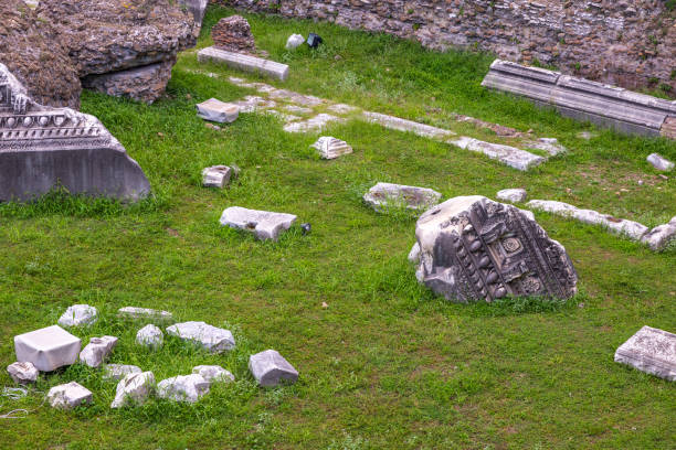 istock The Roman ruins 1060525852