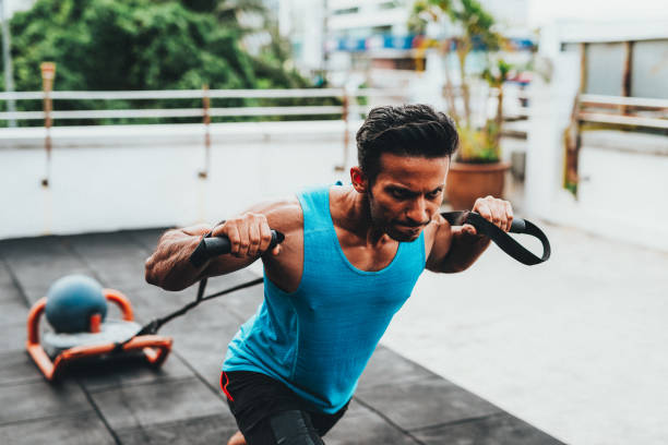 istock Effort and sweat on cross training 1060569094