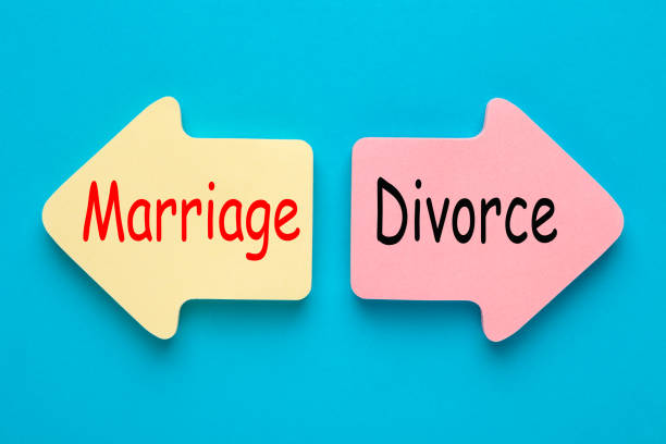 istock Marriage and Divorce 1060586036