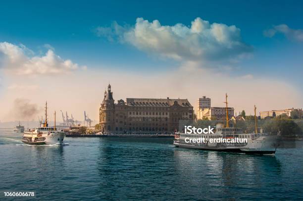 Passenger Ships In Istanbul Turkey Stock Photo - Download Image Now - Haydarpaşa, Istanbul, Railroad Station