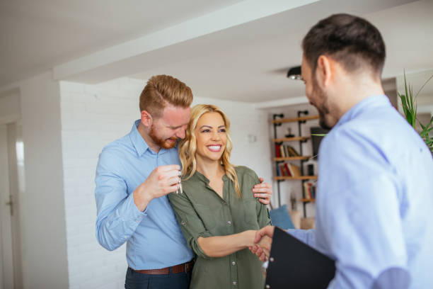 istock Congratulation! You can move in today! 1060673186