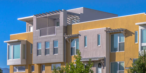 istock Modern townhouse with flat roof in Daybreak Utah 1060788374