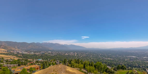 istock Salt Lake City views with mountain and sky 1060788634