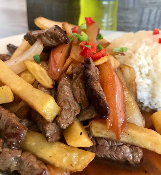 istock Peruvian Food Lomo Saltado 1060804168
