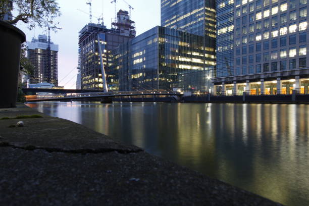 istock Canary Wharf as Seen From Hazev Turkish Restaurant 1060853630