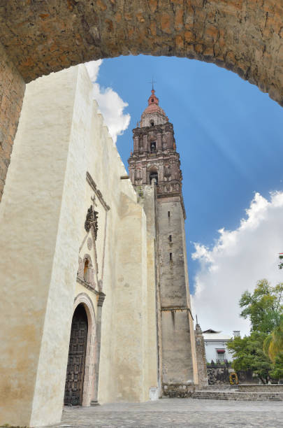 Cuernavaca Cathedral before 2017 earthquake Cuernavaca Cathedral before 2017 earthquake, side door part of the monastery of the Assumption of Mary of Cuernavaca, is one of the early 16th century monasteries morelos state stock pictures, royalty-free photos & images