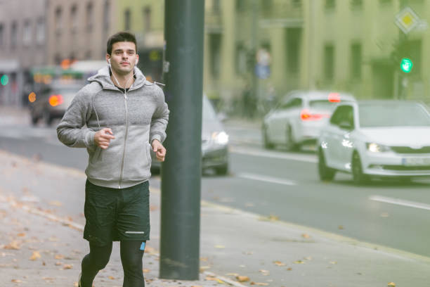 istock Training and running in the city 1060978542
