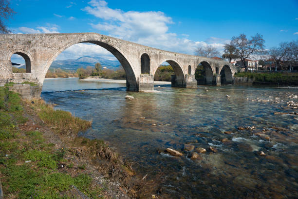 istock Medieval bridge over river Arahthos in Arta, Greece 1060981352