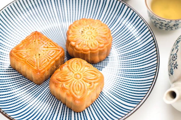 istock Mid-Autumn Festival moon cake on white background 1060985406