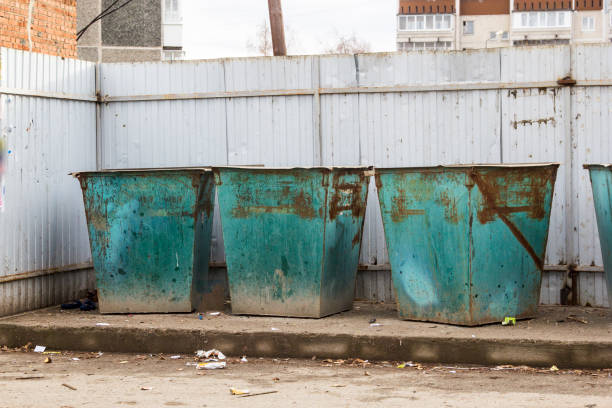 istock Garbage cans in the city 1060988208